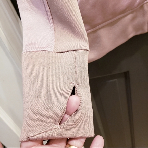 Athleta Triumph Luxe Sherpa Fur Lined  Hoodie NWOT - Picture 5 of 11